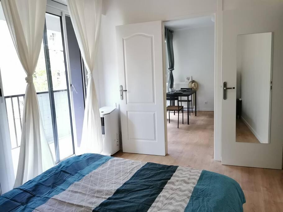 Cosy Apartment At Merignac-Centre Esterno foto